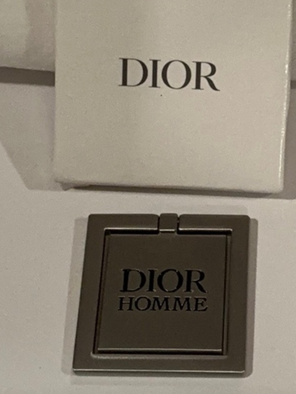 Dior Homme Silver Phone Ring Holder NIB Luxury Designer Tech Accessory - Picture 6 of 6